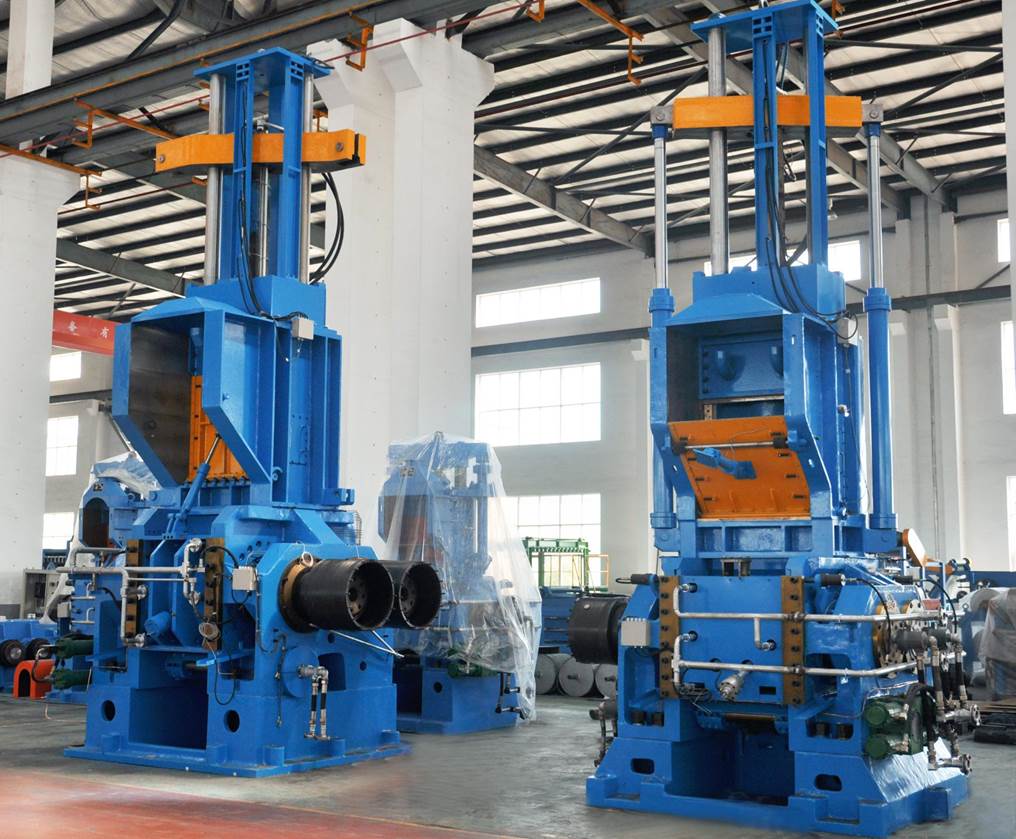 Internal Mixer (Banbury)